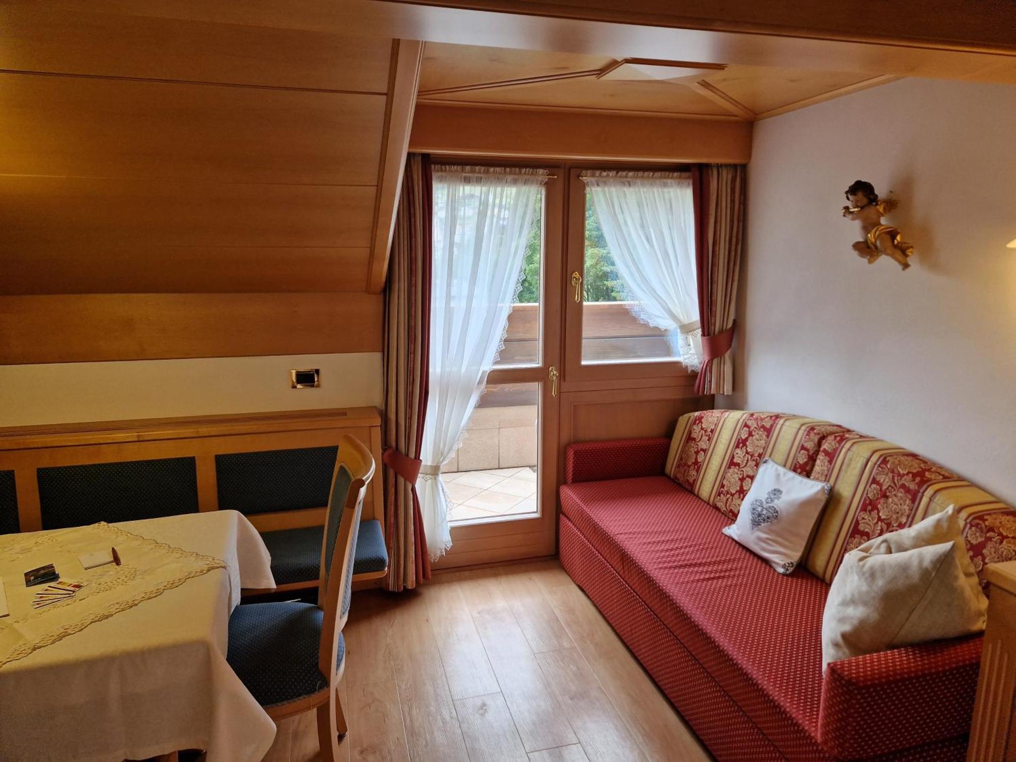 Residence Ciastel Ortisei Eksteriør bilde